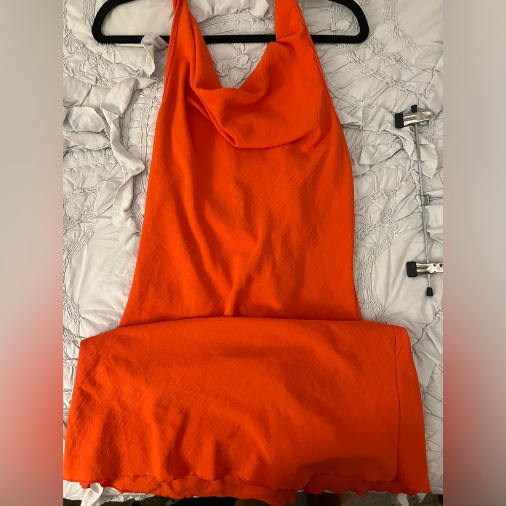Halter neck mini dress w/low back